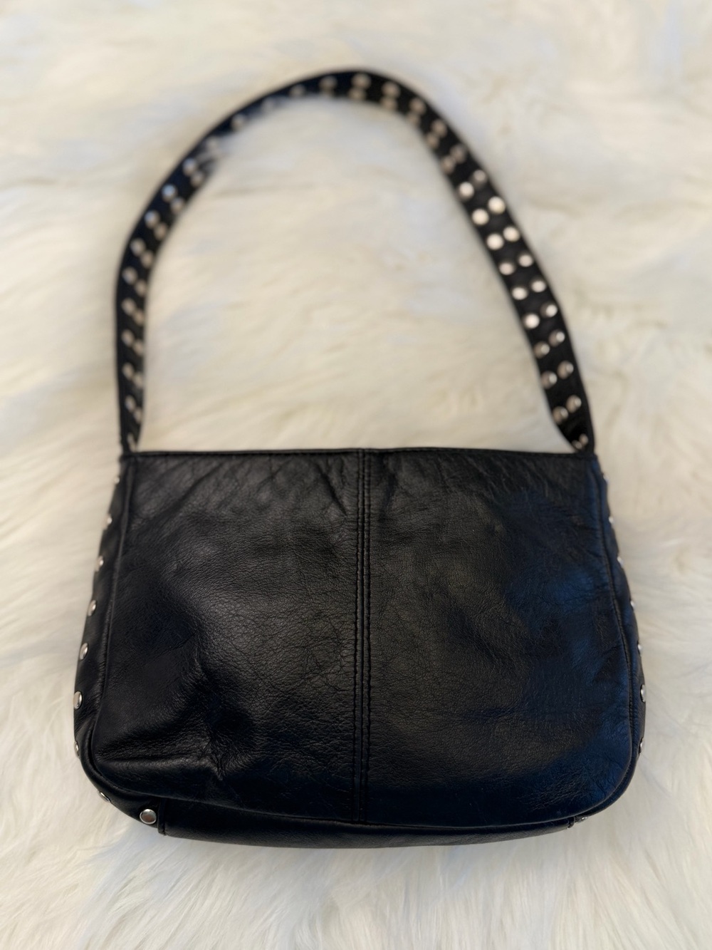 Wilson Leather VNTG Purse Classic Black Stud-Trim Leather Small Hand Bag. F